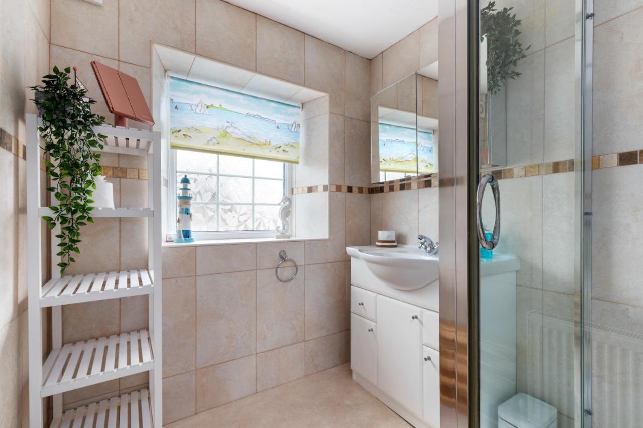 Ivydene - Beautiful Cottage, Stone Throw From Beach, Wonderful Sea Views Saundersfoot Dış mekan fotoğraf